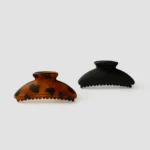 2 broches de plástico reciclado